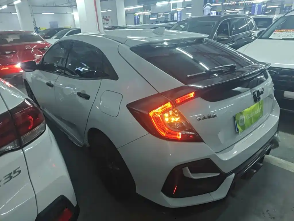 Civic HATCHBACK 220 TURBO CVT Trend Cool Control