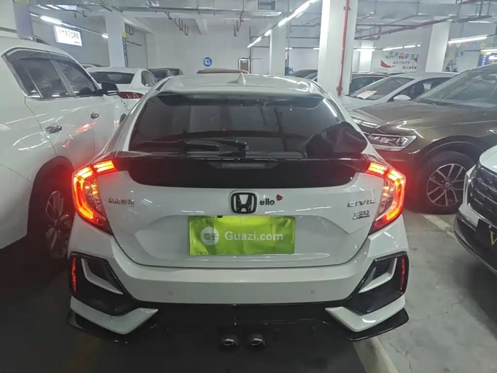Civic HATCHBACK 220 TURBO CVT Trend Cool Control