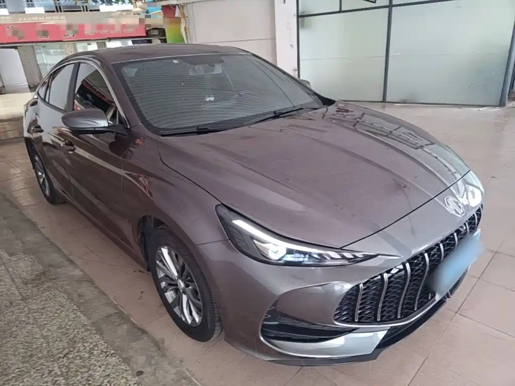 MG5 MG5 2025款 180 DVVT 全球豪华版