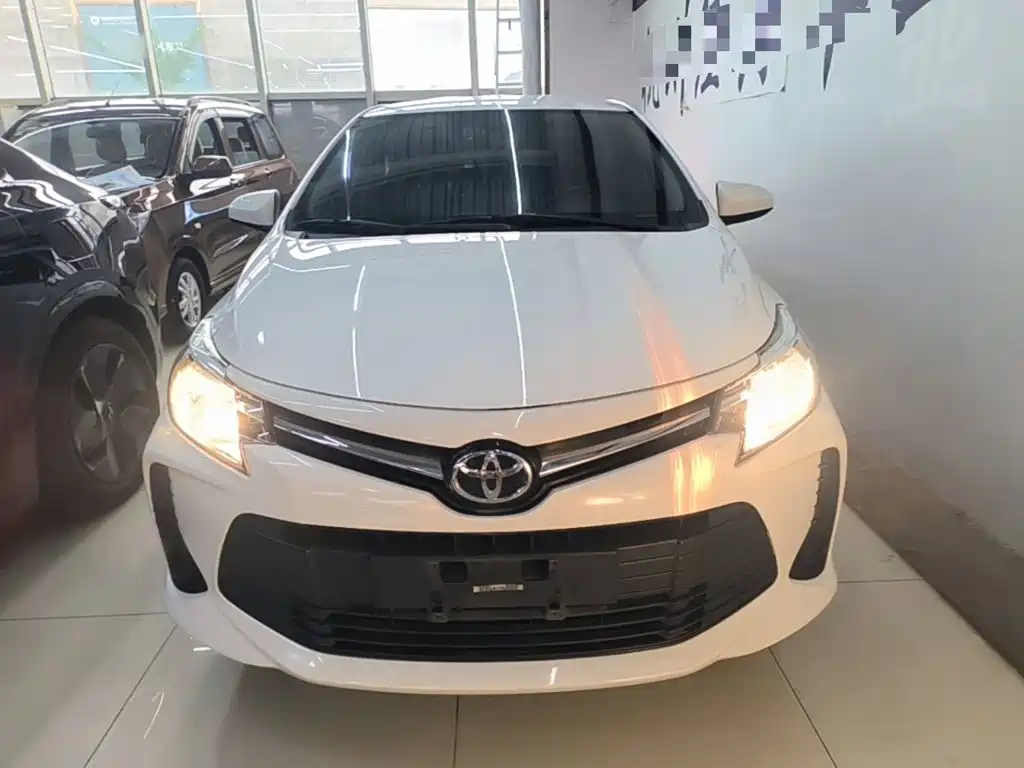 Vios 1.5 L CVT Smart Travel