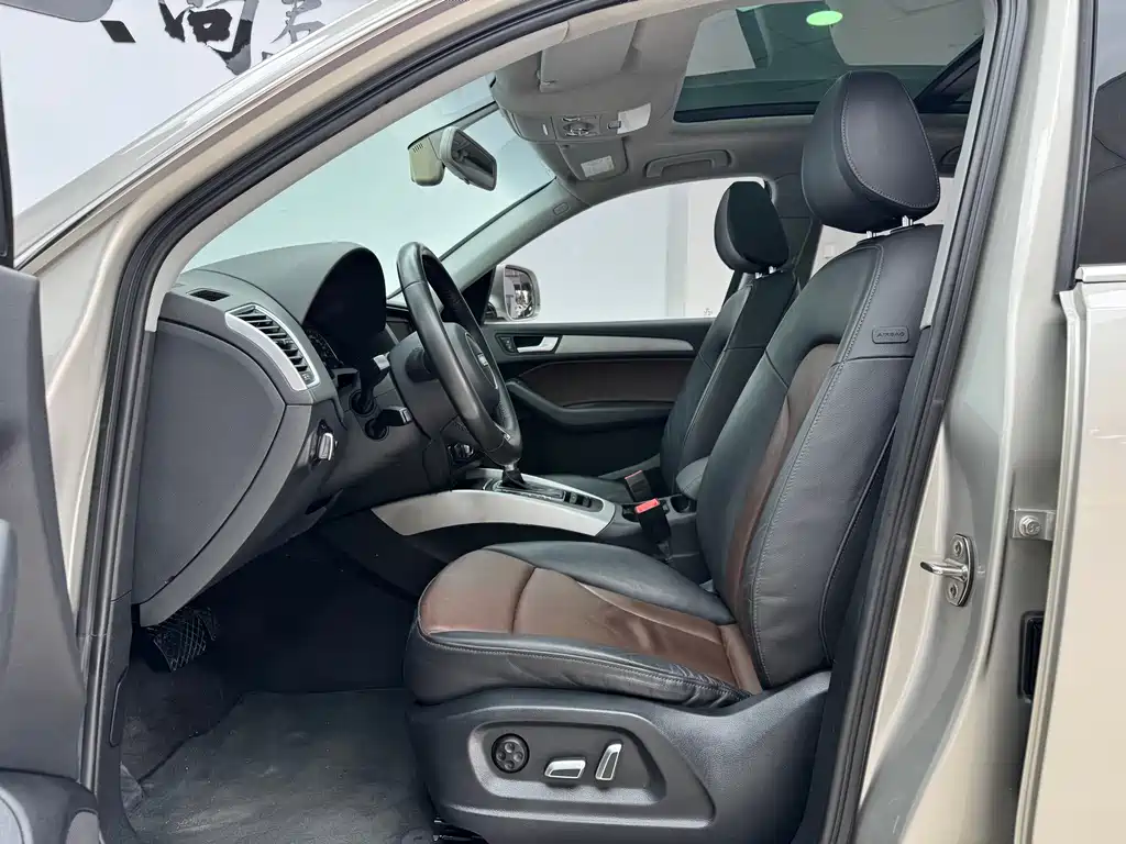 Audi Q5 40 TFSI Progressive