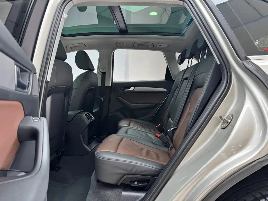 Audi Q5 40 TFSI Progressive