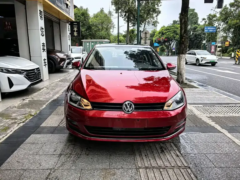 Volkswagen Golf 1.6 L Auto Comfort