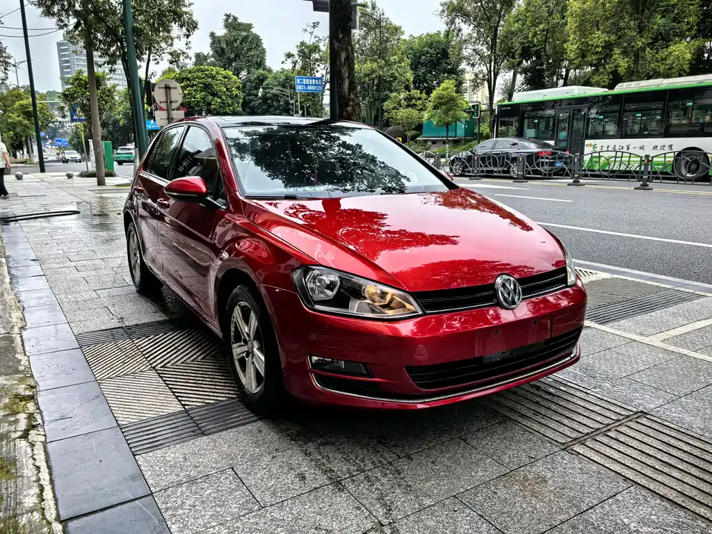 Golf 1.6 L Auto Comfort