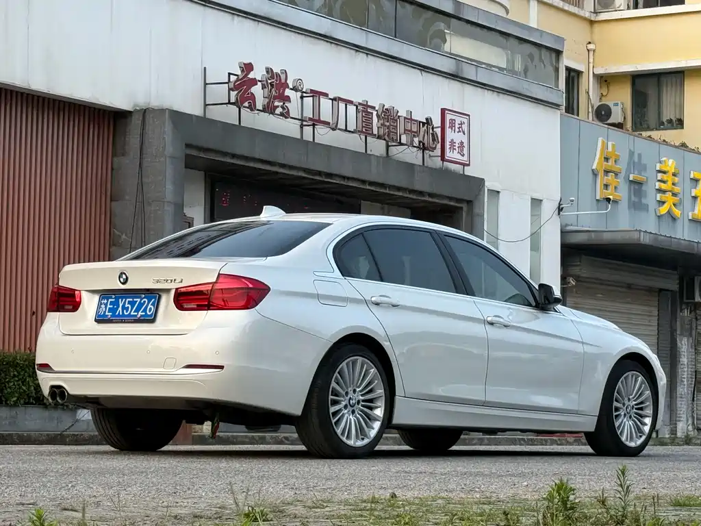 BMW 3 Series 320 Li Fashion