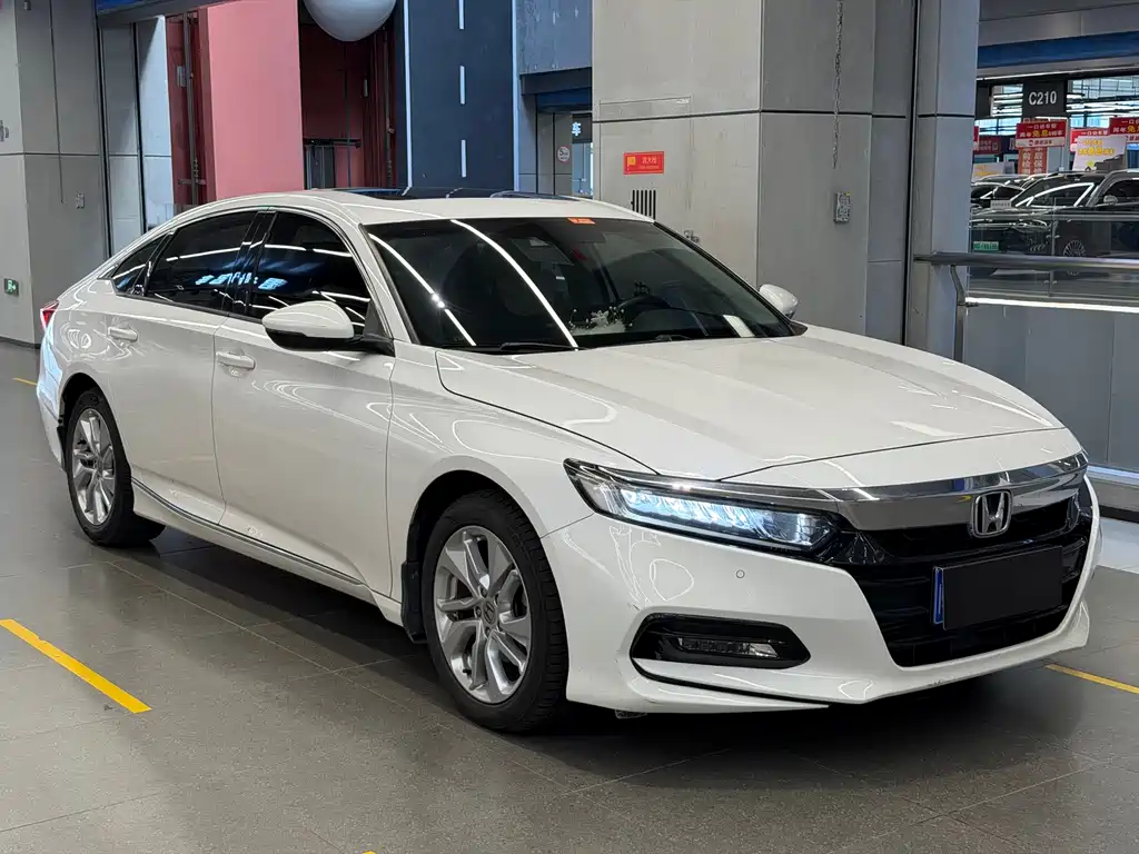 Accord 260 TURBO Luxury CN-V