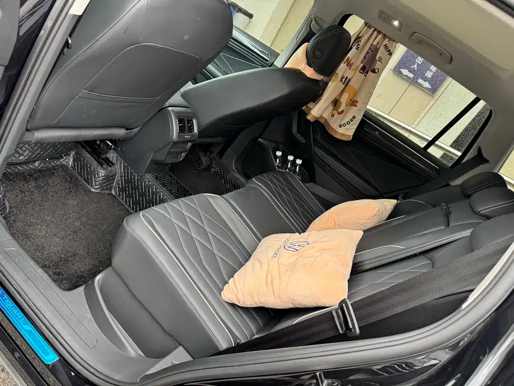 Tiguan L Outstanding 300 TSI Auto 2 WD Dragon
