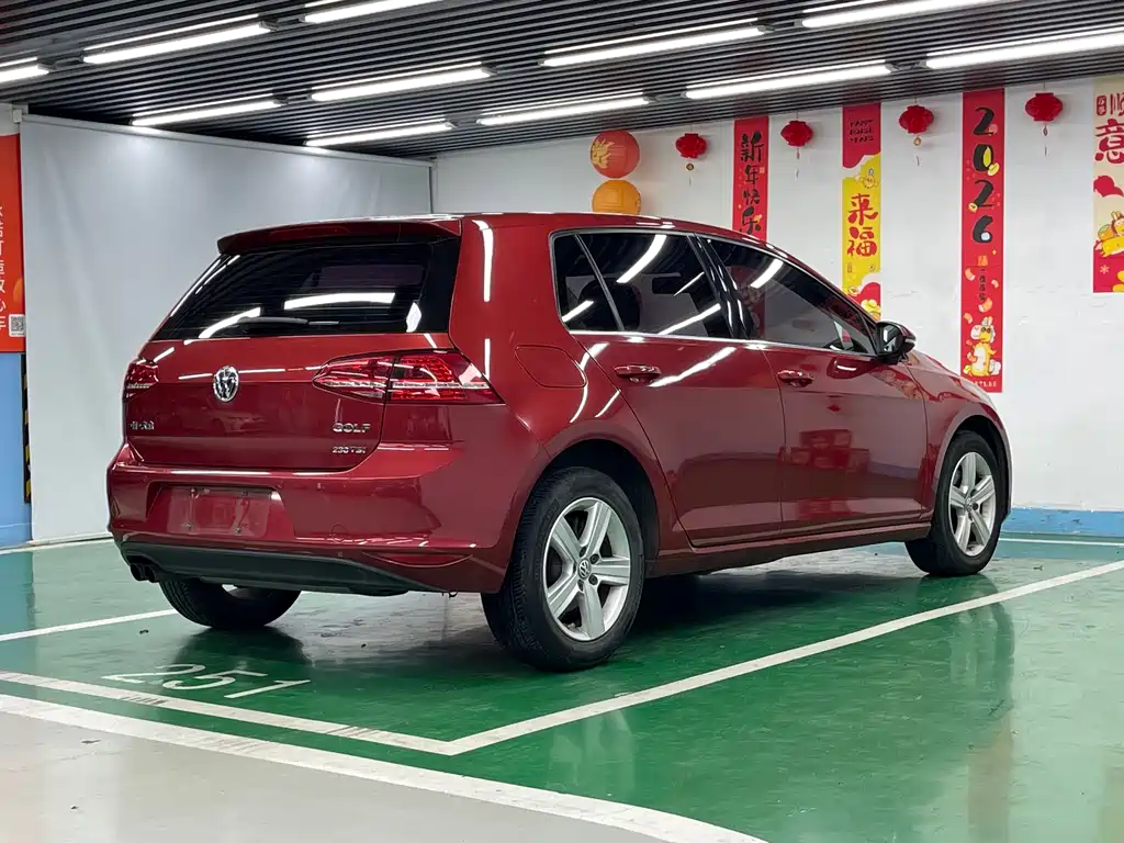 Golf 230 TSI Auto Comfort