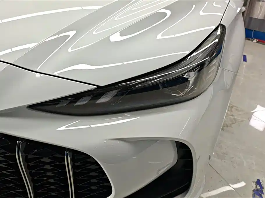 MG5 MG5 2025款 180 DVVT 全球豪华版