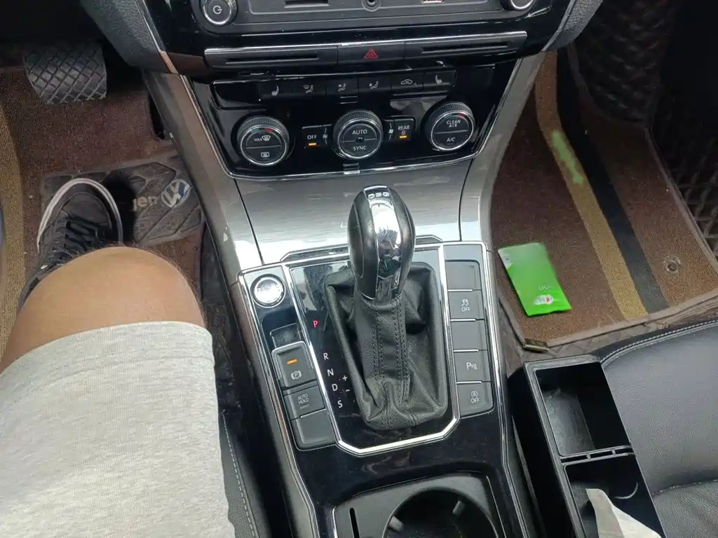 Passat 330 TSI DSG Honored