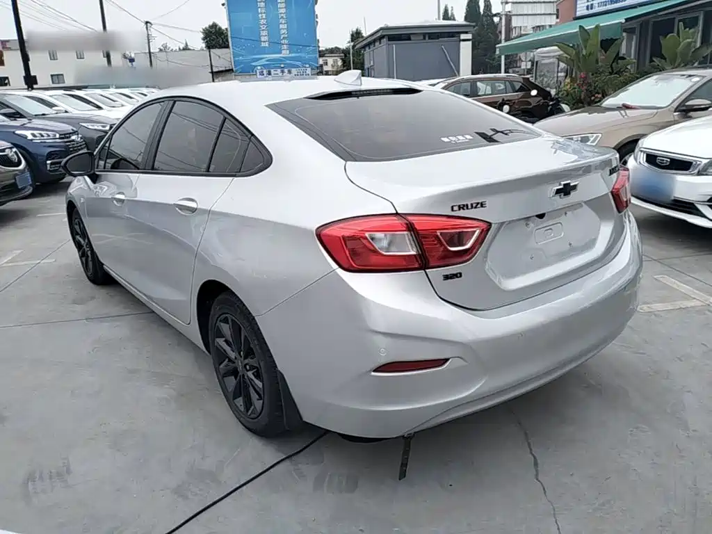 Cruze Redline 320 Auto Dazzle Sharp Urban