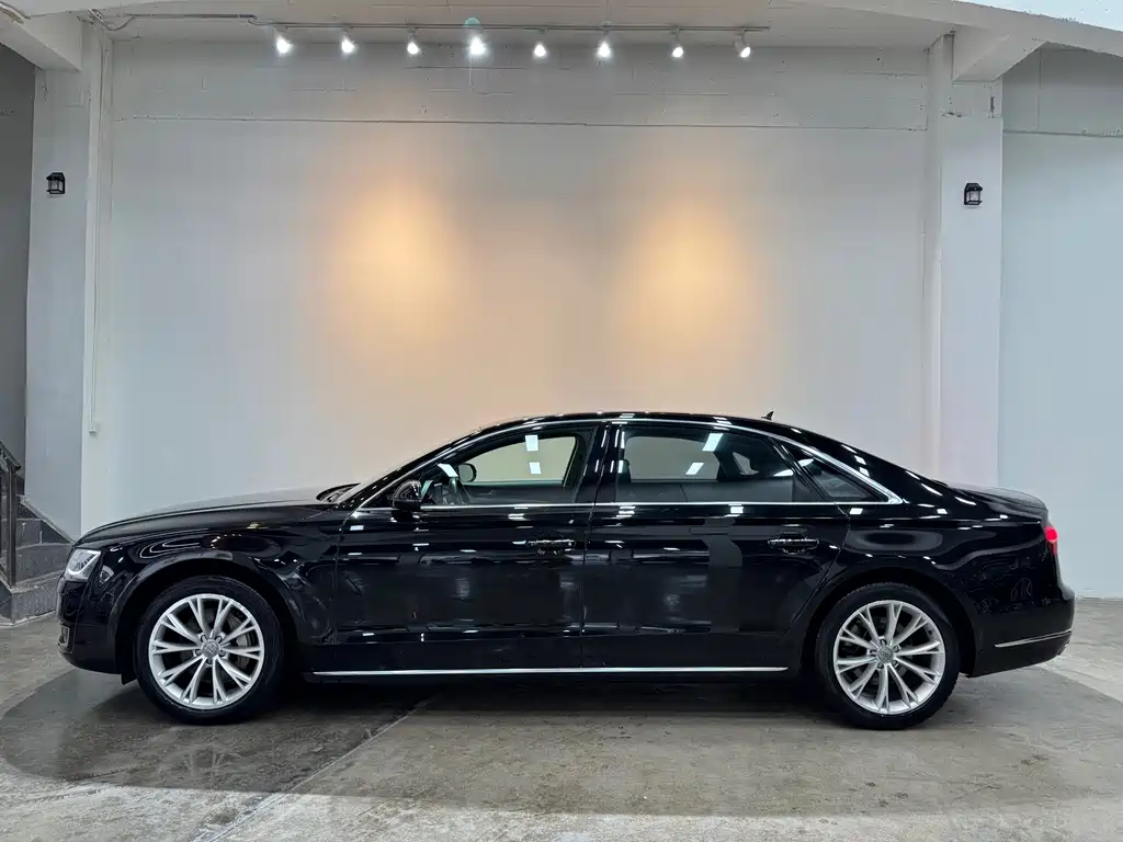 Audi A8 A8 L 45 TFSI quattro Comfort