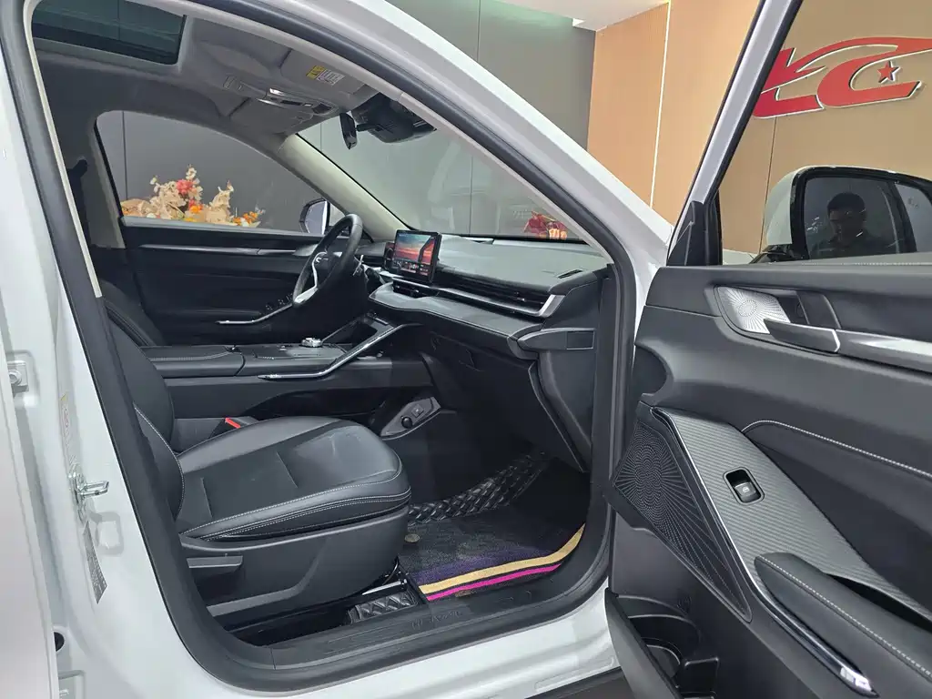 Haval H6 3 rd Gen 1.5 T Auto 2 WD Max