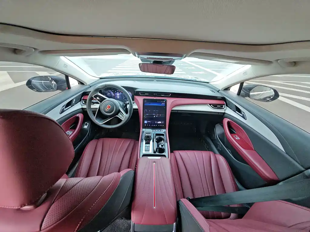 Hongqi H5 2.0 T Auto Flagship Smooth