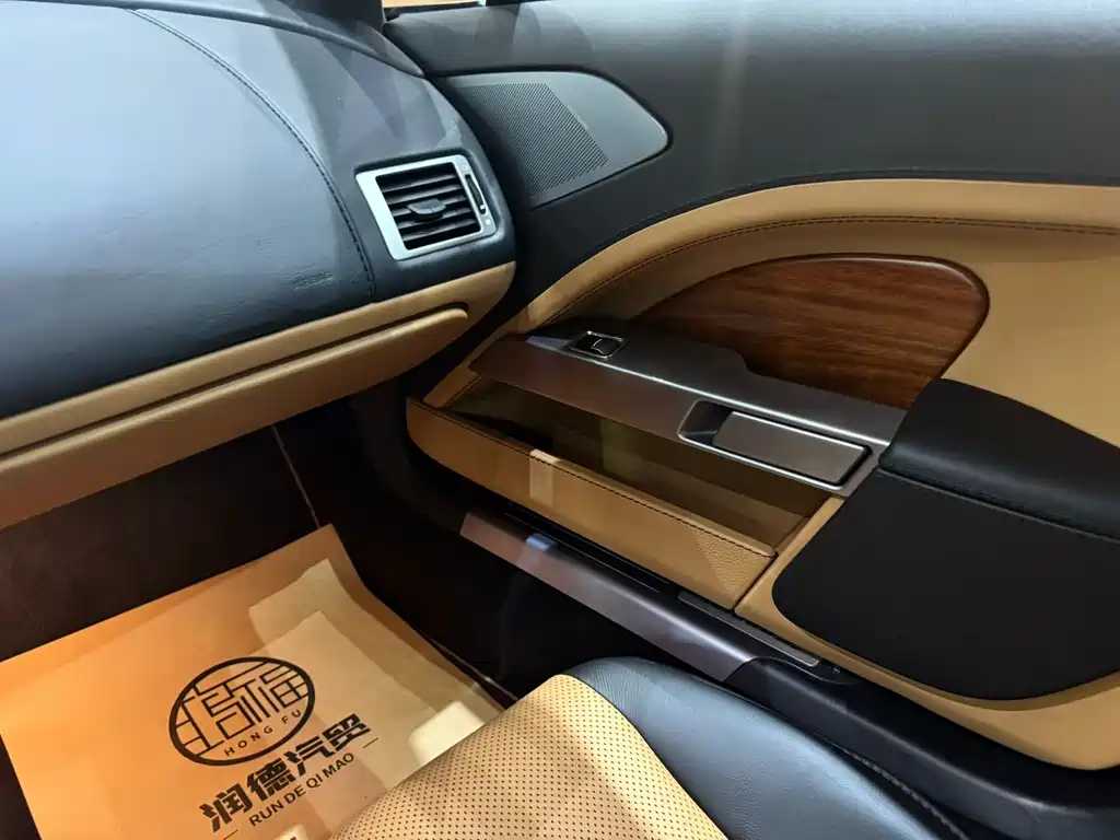 V8 Vantage 4.7 L Sportshift Coupe