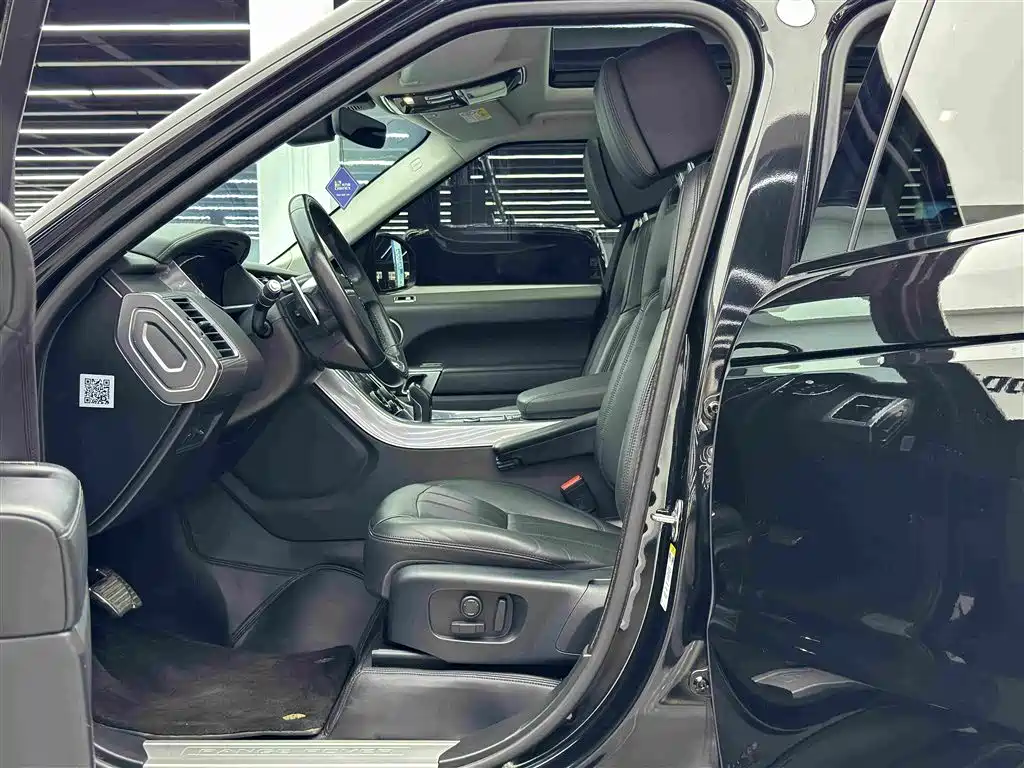 Range Rover Sport 3.0 SC V6 HSE DYNAMIC