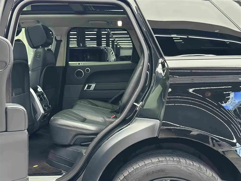 Range Rover Sport 3.0 SC V6 HSE DYNAMIC