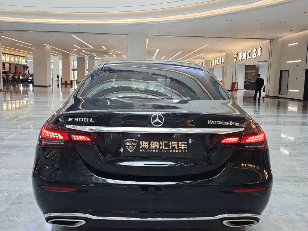 Mercedes-Benz E-Class E 300 L Luxury