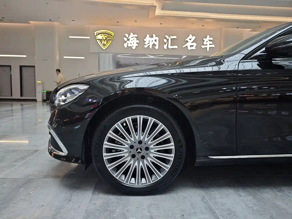 Mercedes-Benz E-Class E 300 L Luxury