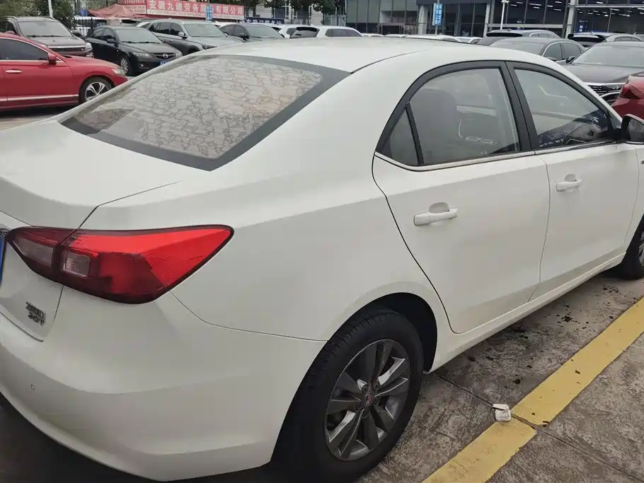 Roewe 360 荣威360 2015款 20 T TST精英版