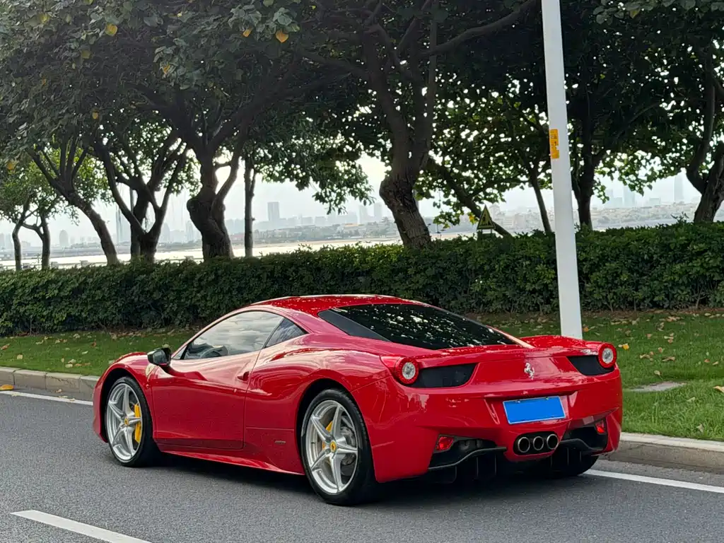 Ferrari 458 4.5 L Italia