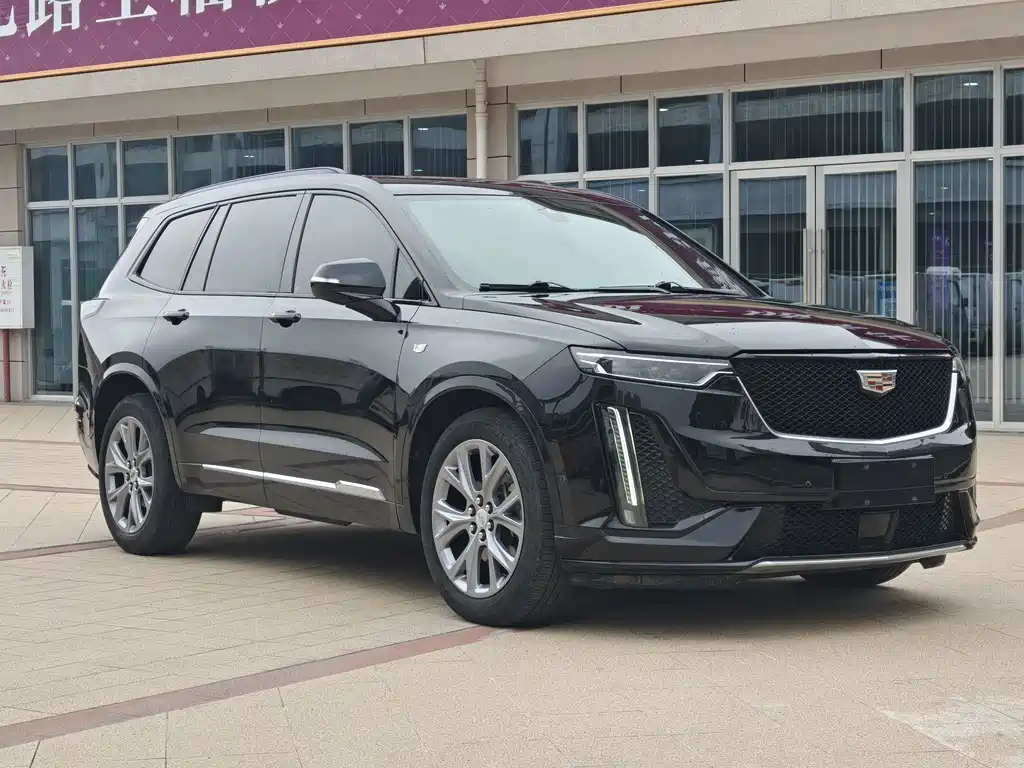Cadillac XT6 凯迪拉克XT6 2021款 28 T 六座豪华运动型至享安全版
