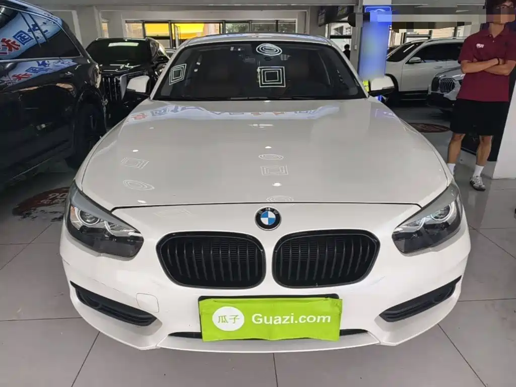 BMW 1 Series (Import) 118 i Leading