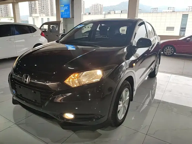 Honda Vezel 1.5 L CVT 2 WD Comfort