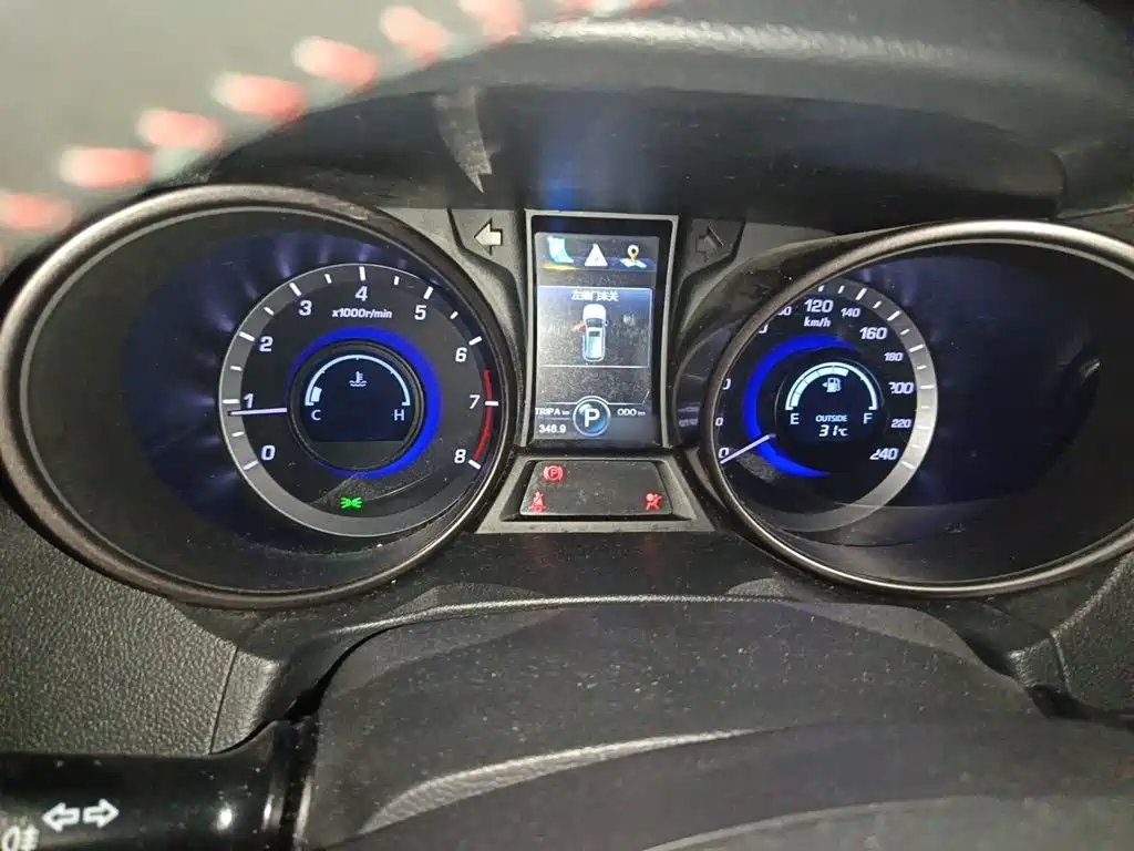 Changan CS75 1.8 T Auto Elite CN-V