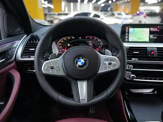 BMW X4 xDrive25 i M Sport Package