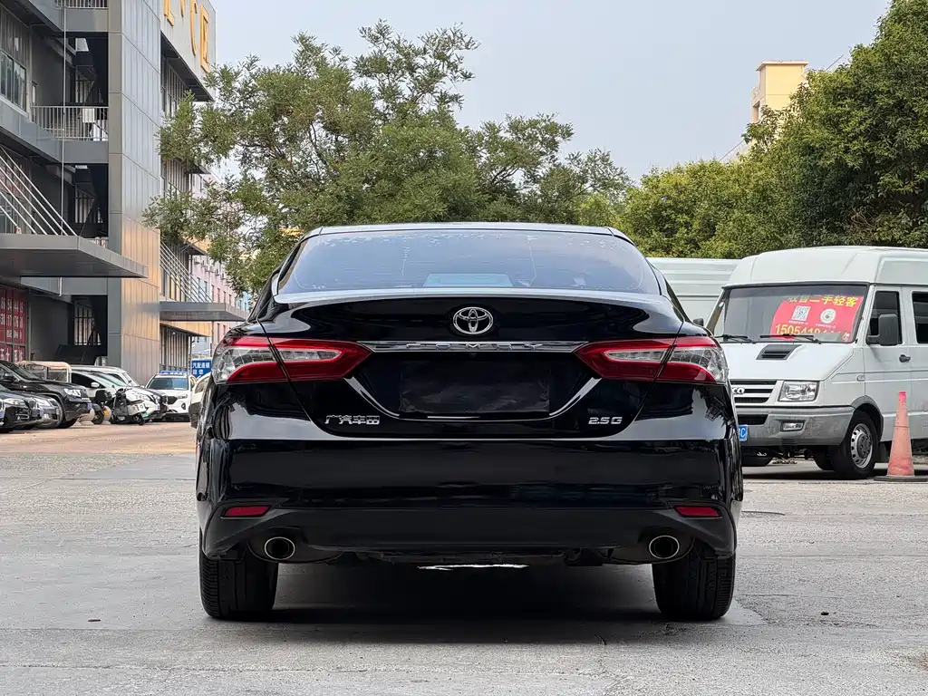 Camry 2.5 G Luxury CN-V