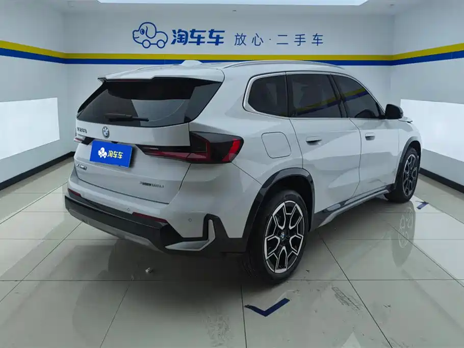 BMW X1 sDrive25 Li X Design Package