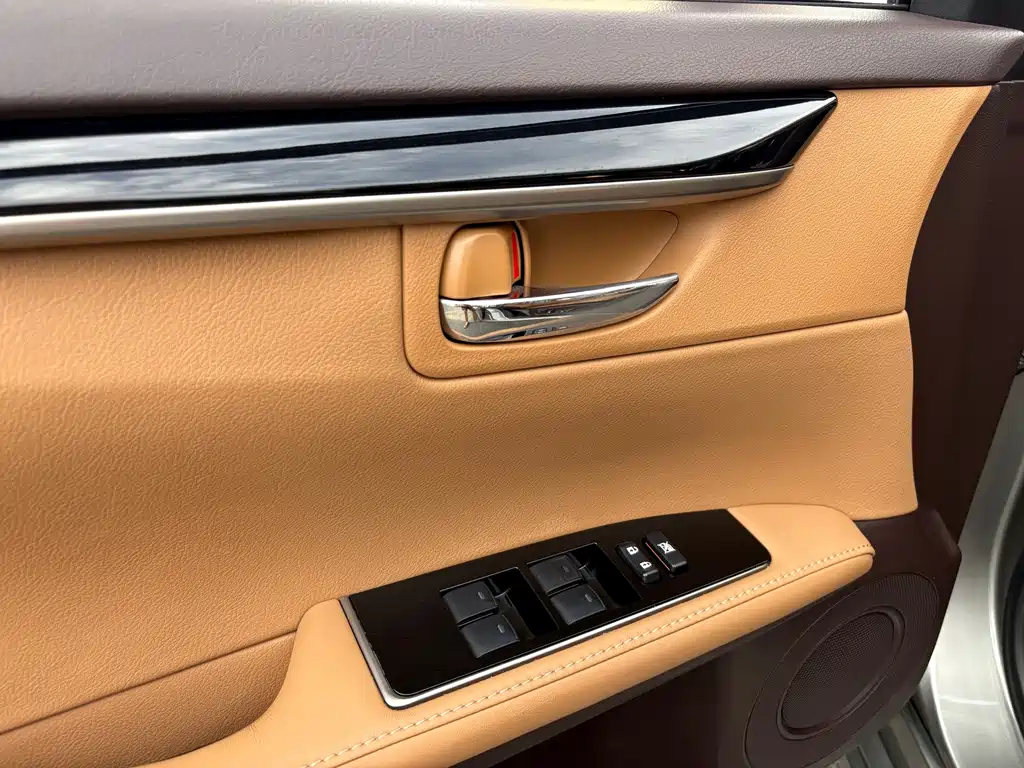 Lexus ES 300 h Comfort