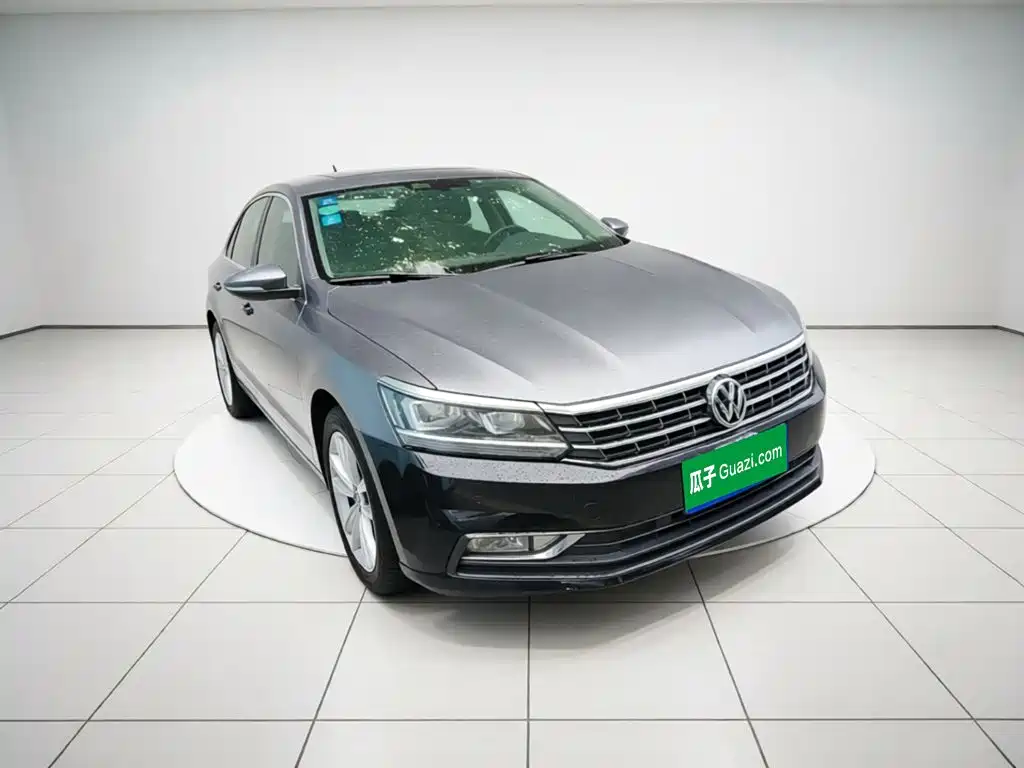 Passat 330 TSI DSG Honored