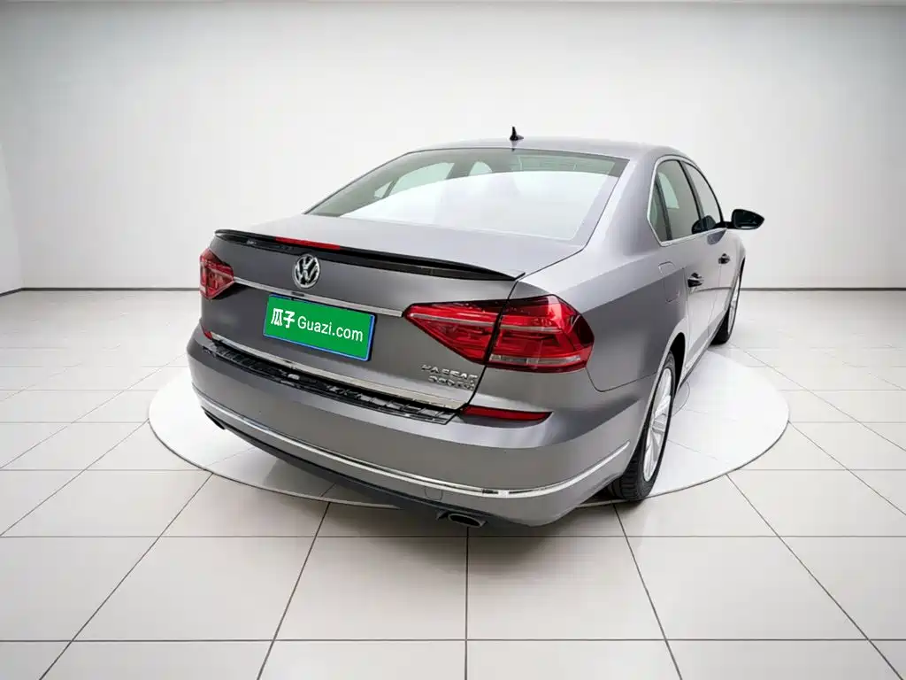 Passat 330 TSI DSG Honored