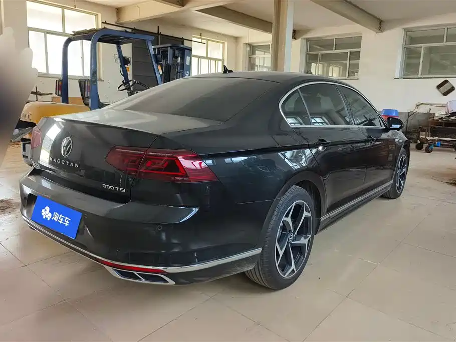 Magotan 200 10 K Public Enjoyment 330 TSI DSG Luxury