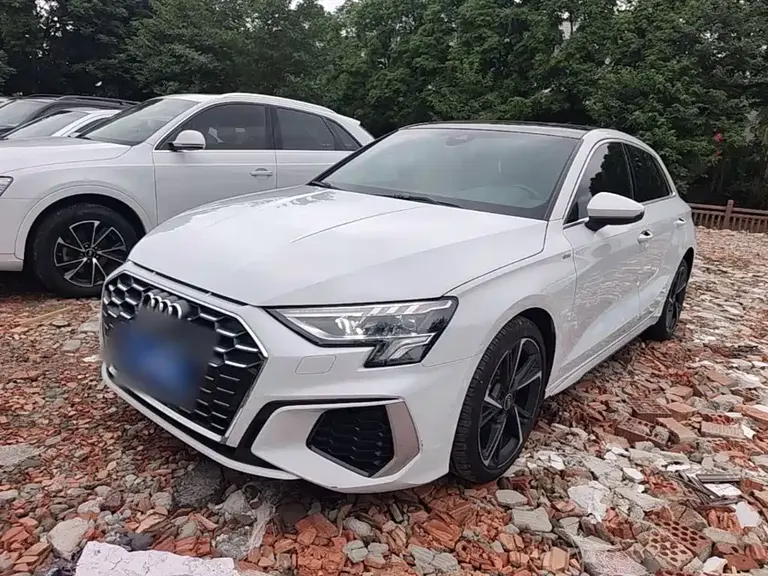 Audi A3 Facelift Sportback 35 TFSI Fashion Sport