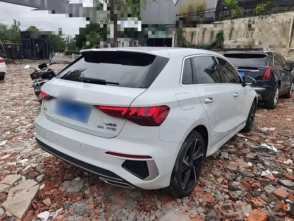Audi A3 Facelift Sportback 35 TFSI Fashion Sport