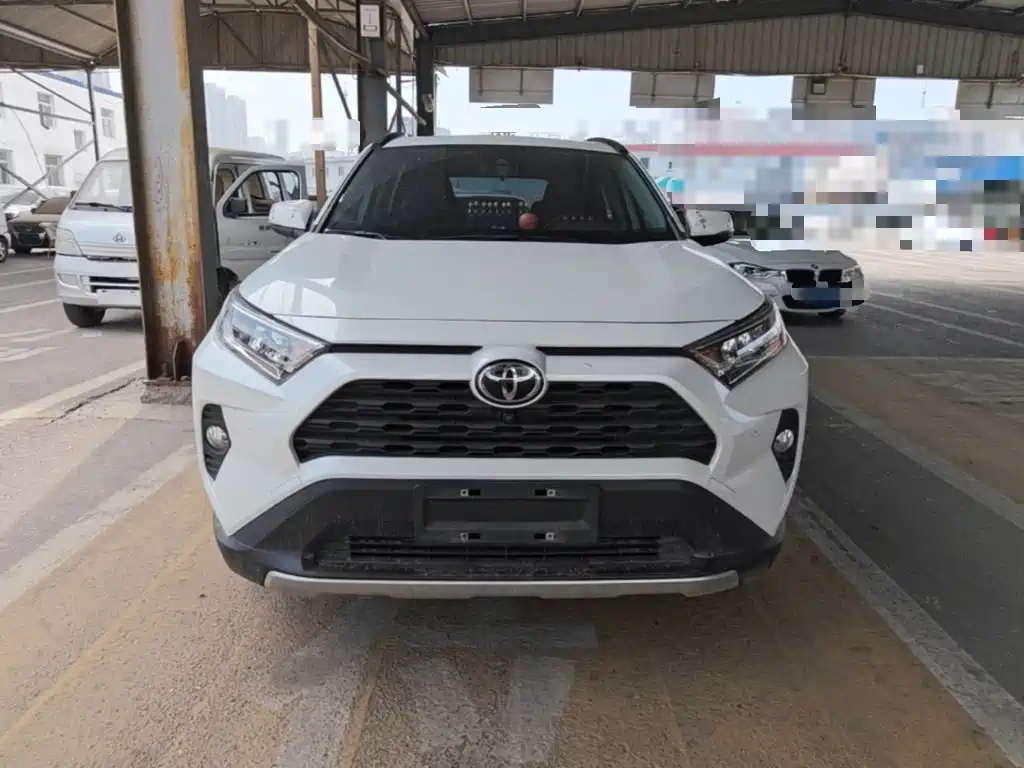 RAV4 2.0 L CVT 2 WD Style