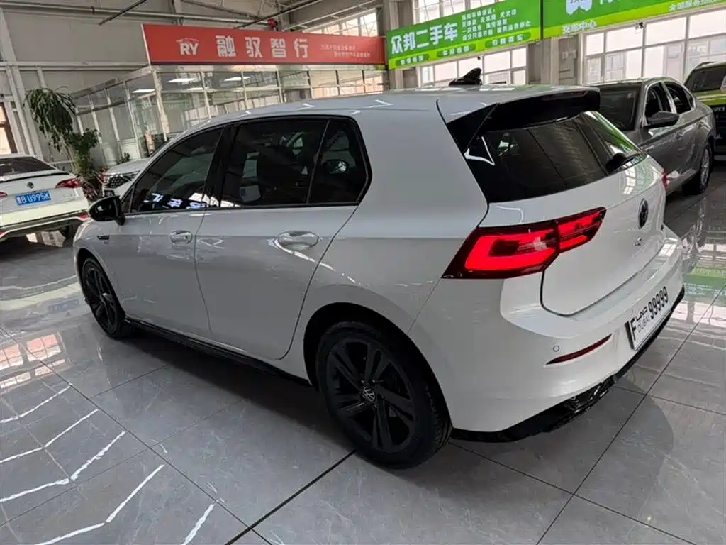 Golf 280 TSI DSG R-Line