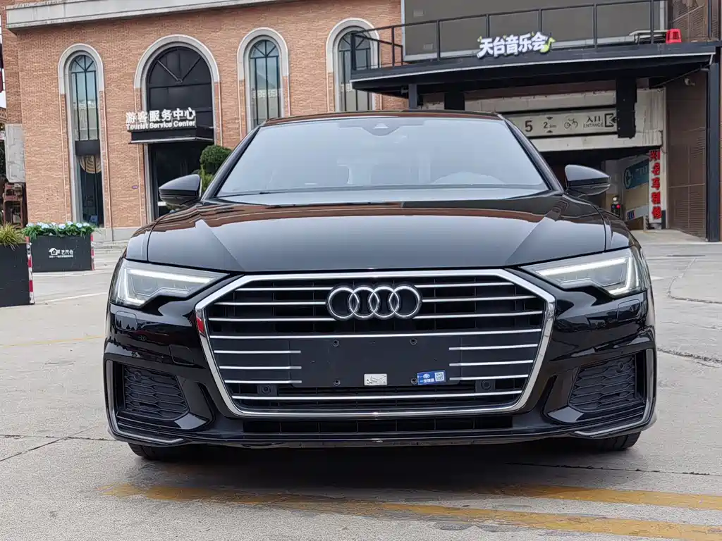 Audi A6 L 45 TFSI Select Dynamic