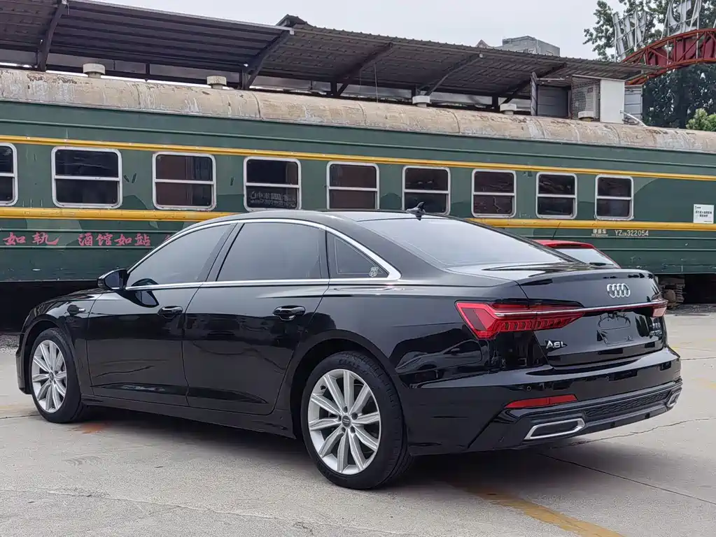 Audi A6 L 45 TFSI Select Dynamic