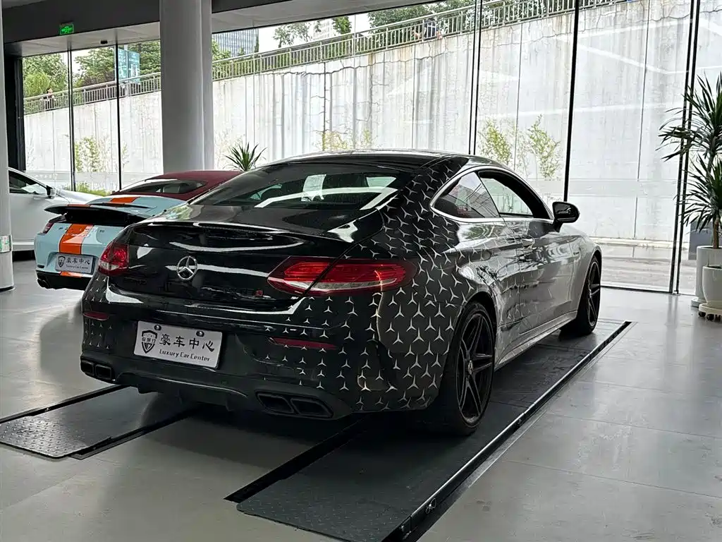 Mercedes-Benz C-Class AMG AMG C 63 Coupe