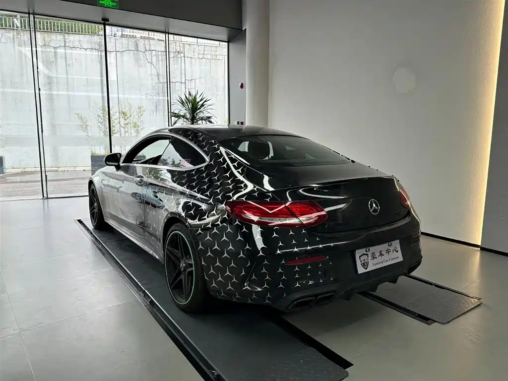Mercedes-Benz C-Class AMG AMG C 63 Coupe