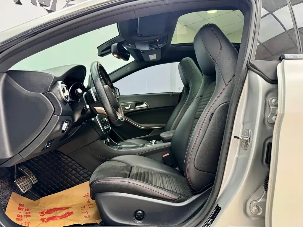 Mercedes-Benz CLA (Import) CLA 220 4 MATIC