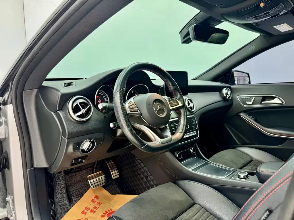 Mercedes-Benz CLA (Import) CLA 220 4 MATIC