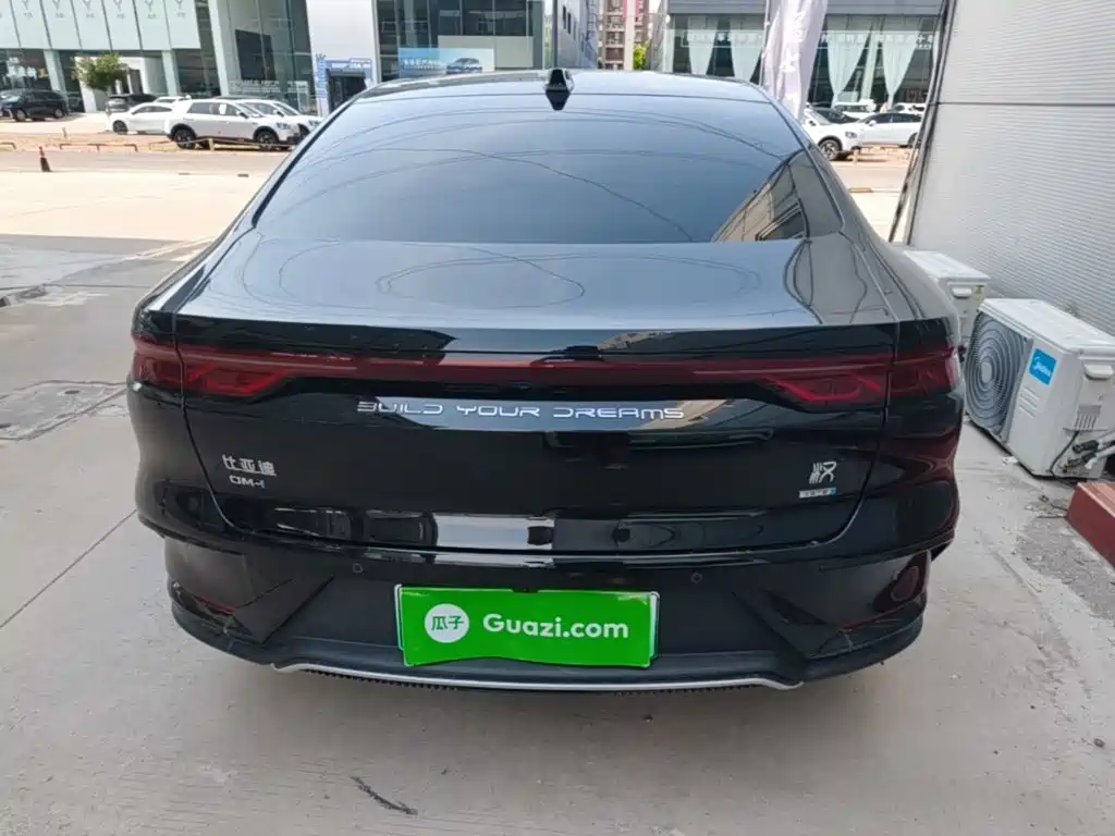 Han DM-i Smart Drive 245 KM Distinguished