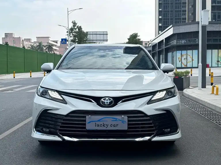 Toyota Camry 2.5 G Luxury
