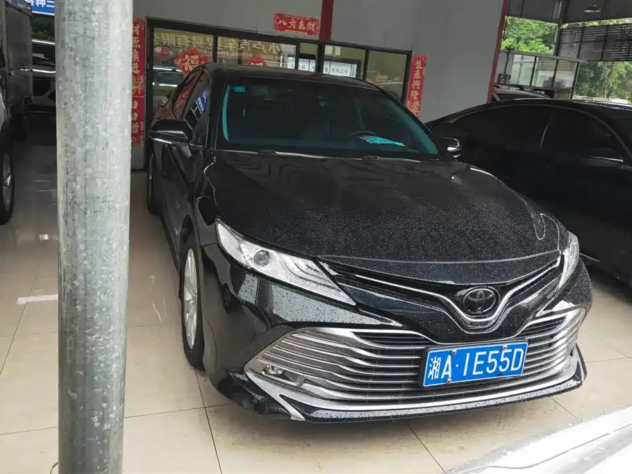 Camry 2.0 G Luxury CN-VI
