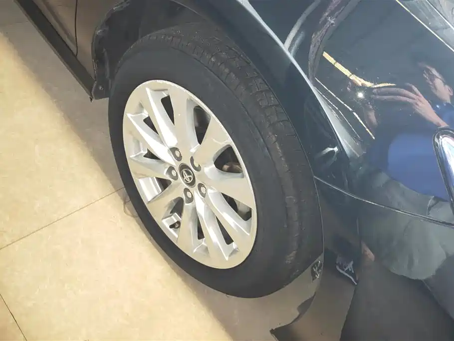 Camry 2.0 G Luxury CN-VI